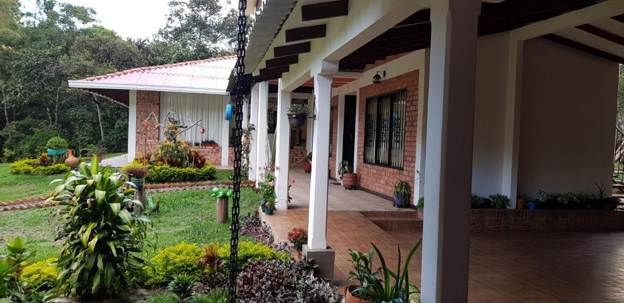 Parcela Villa Cristal Popayan Extérieur photo