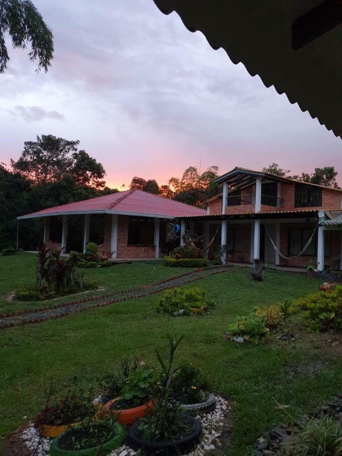 Parcela Villa Cristal Popayan Extérieur photo