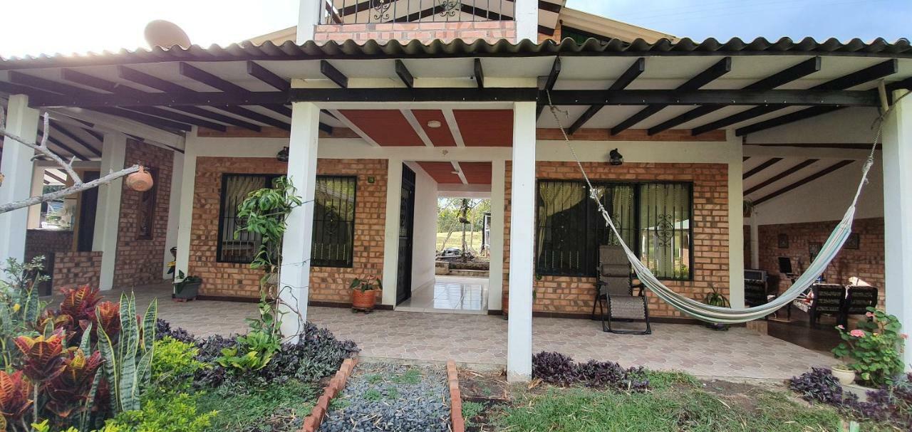 Parcela Villa Cristal Popayan Extérieur photo